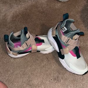 Nike air women’s size 7